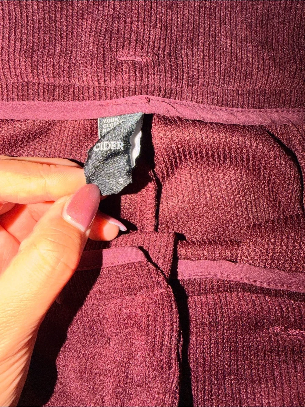 Cider Vintage-Inspired Ribbed Wide-Leg Pants in Deep Berry - Picture 3 of 4